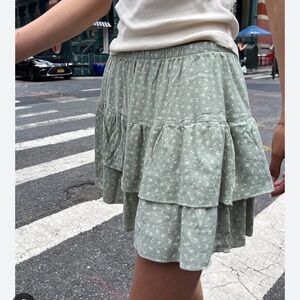NWT Brandy Melville Flower Mini Skirt Sz OS